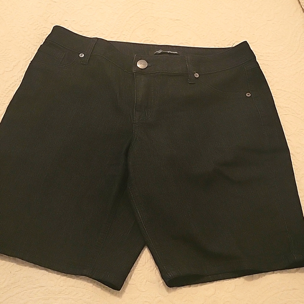 Ladies Denim Shorts
